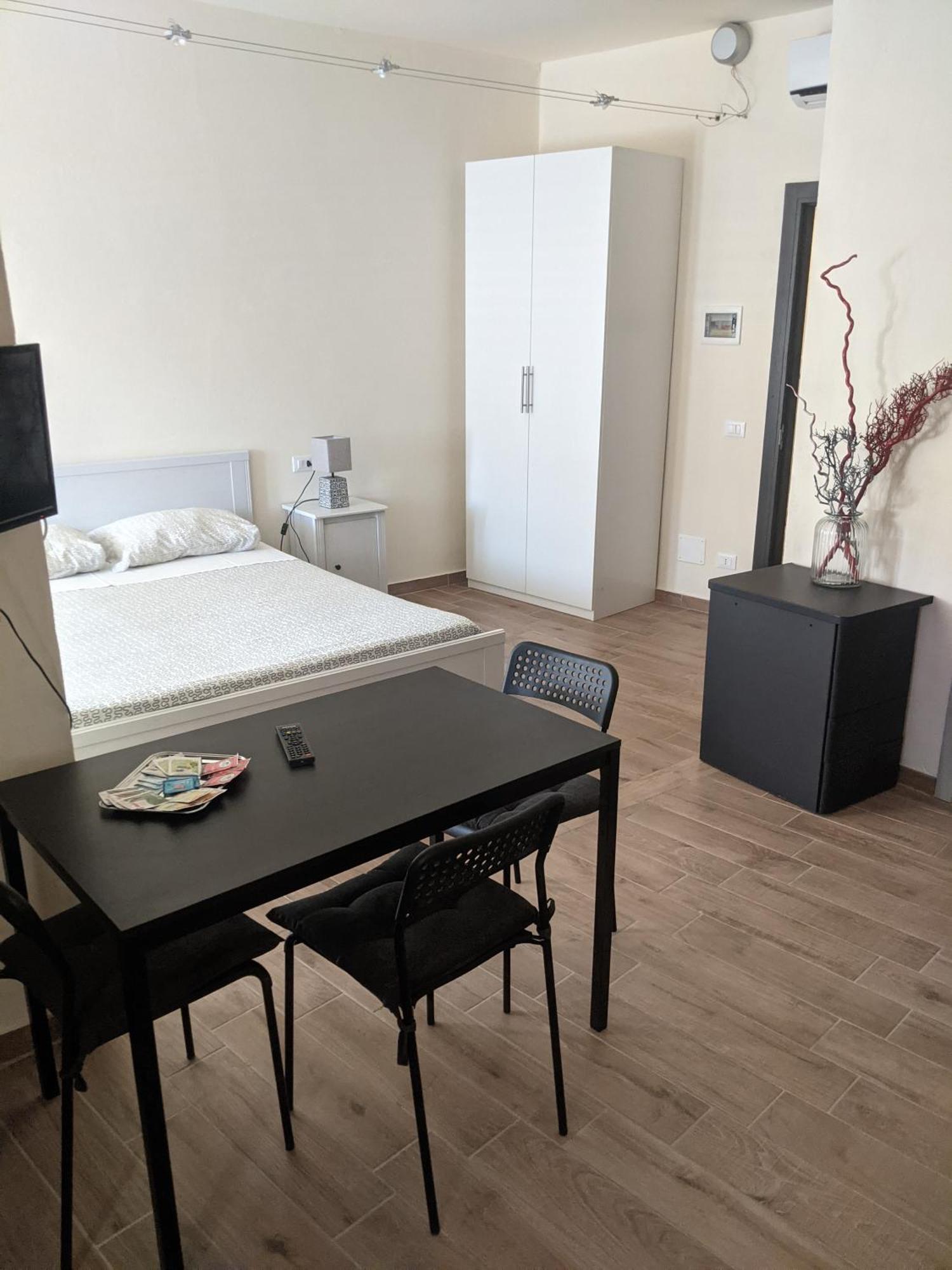 Apartment Nel Centro Della Citta ปิสโตยา ห้อง รูปภาพ
