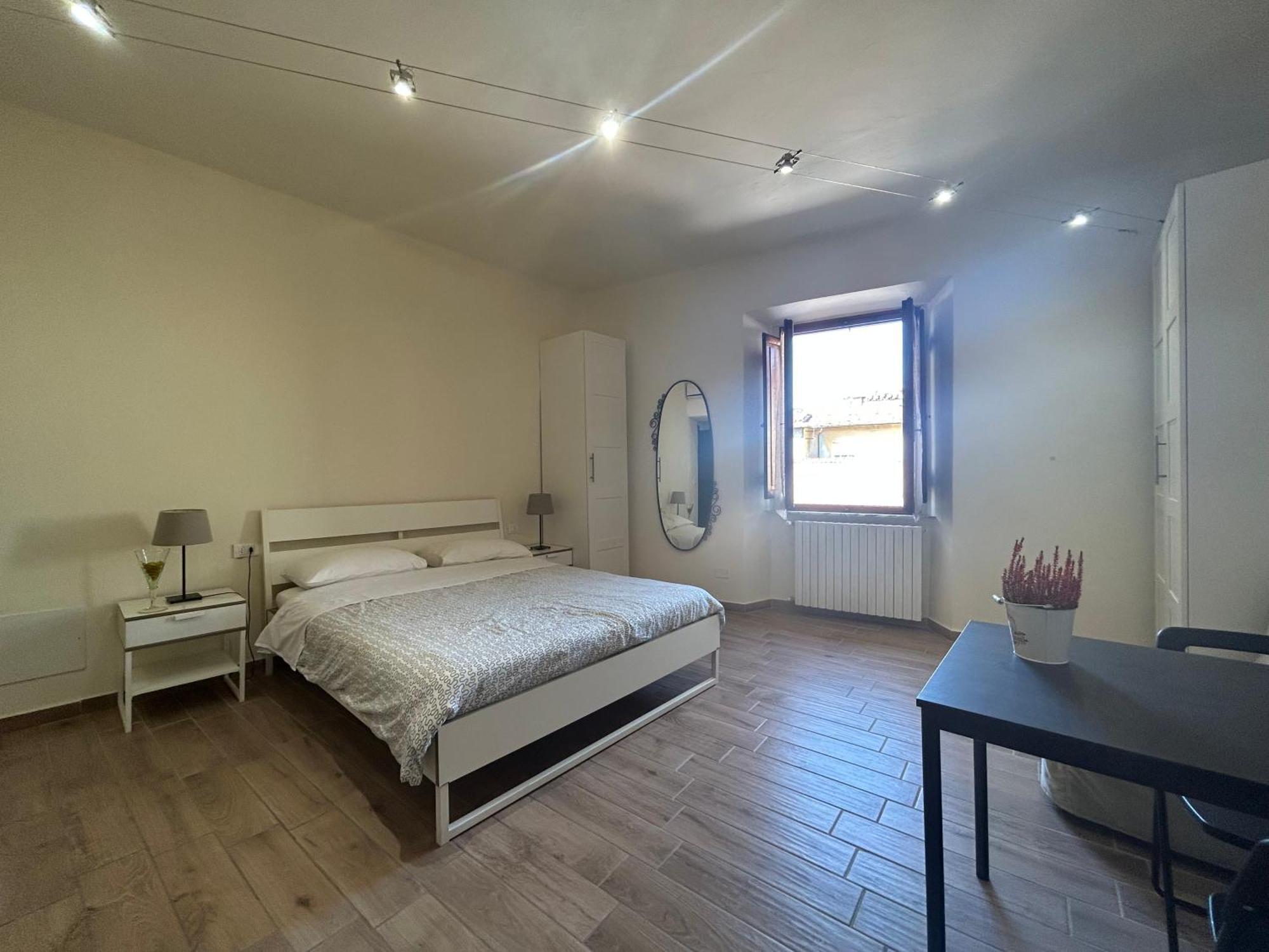 Apartment Nel Centro Della Citta ปิสโตยา ภายนอก รูปภาพ