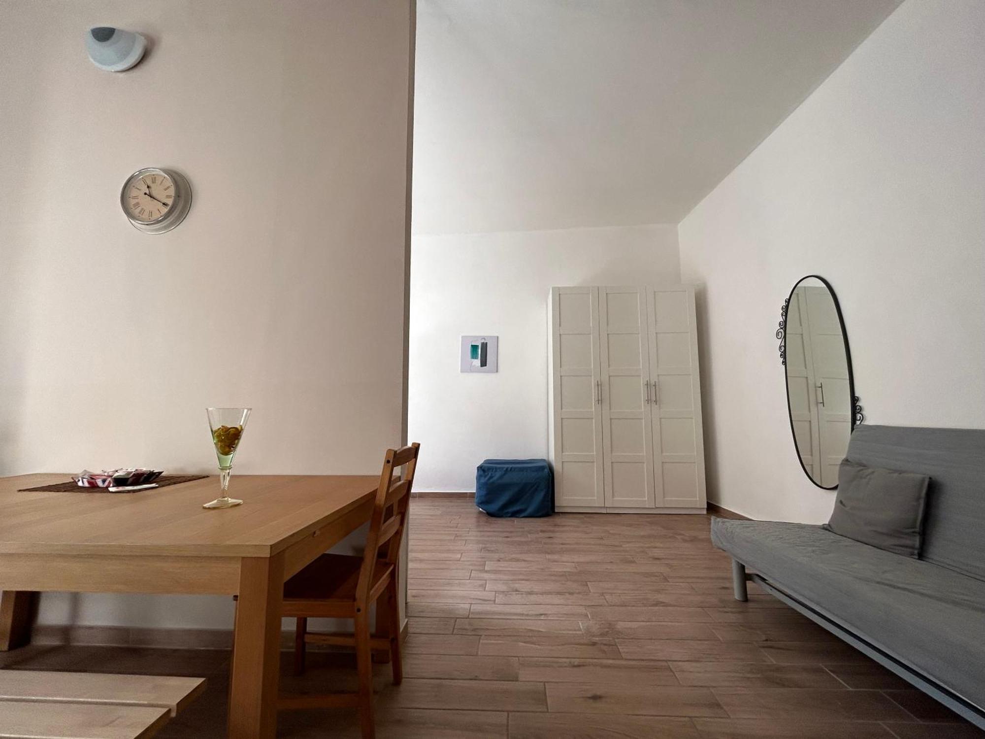 Apartment Nel Centro Della Citta ปิสโตยา ภายนอก รูปภาพ